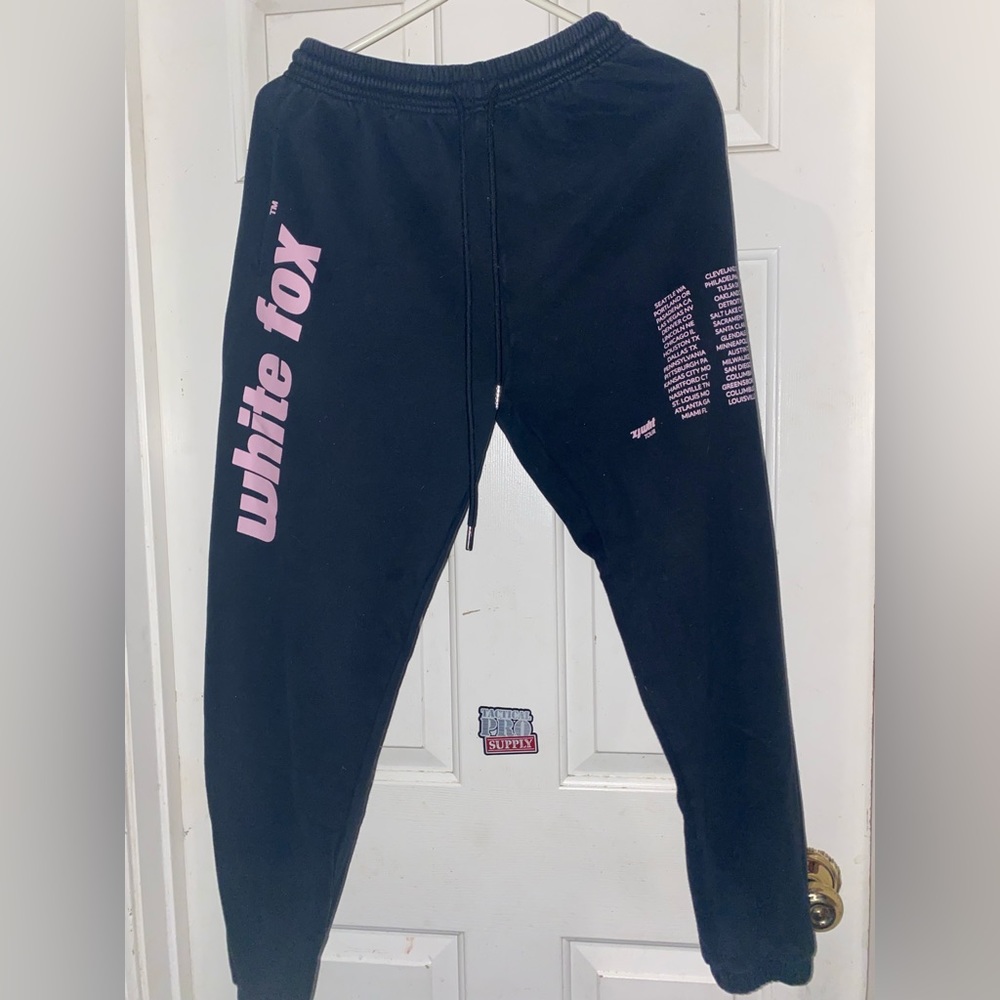 White Fox boutique sweatpants